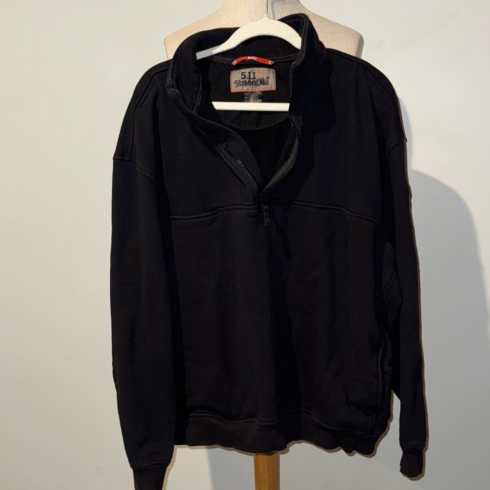 5.11 Tactical Men's Black Zip-Up pullover Sweater